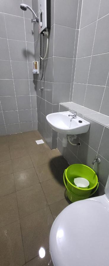 Imanz Homestay 3 Bedroom & 3 Bathroom 加影 外观 照片