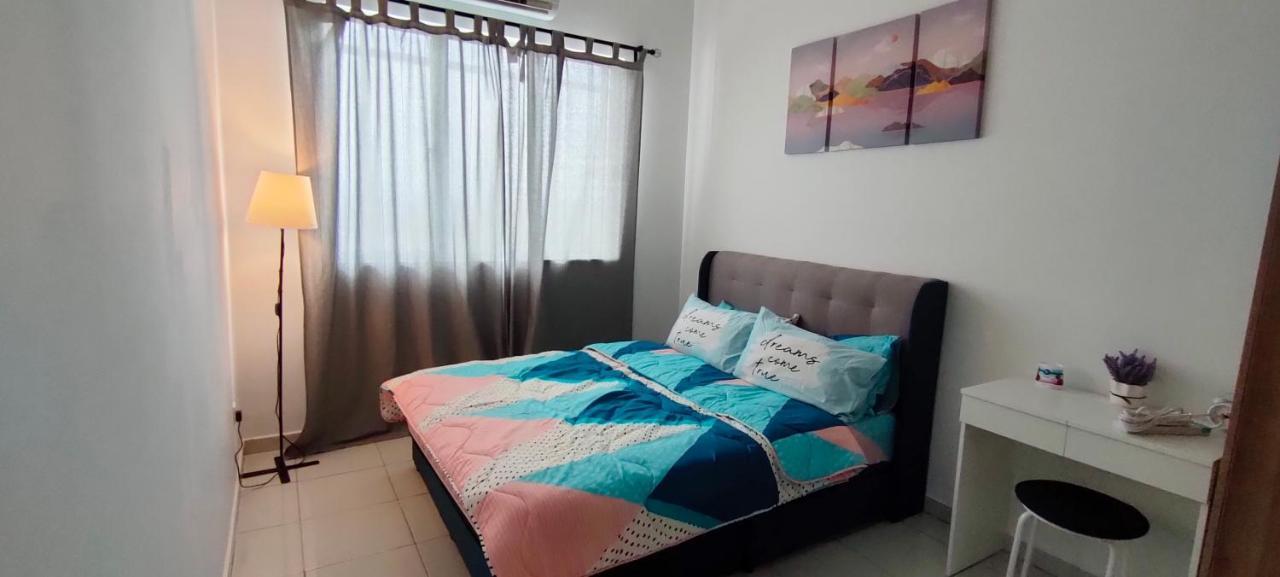 Imanz Homestay 3 Bedroom & 3 Bathroom 加影 外观 照片